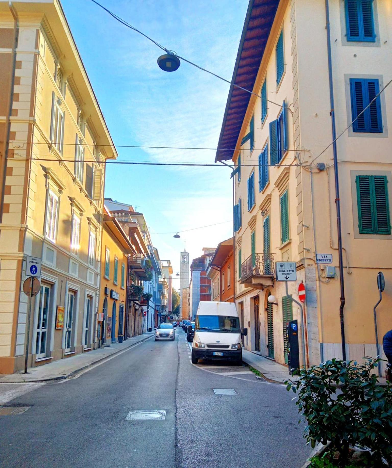 Otto Apartment Montecatini Bagian luar foto
